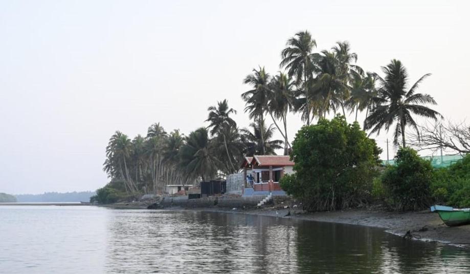 Reunion Ocean Tides Hotel Udupi Exterior photo